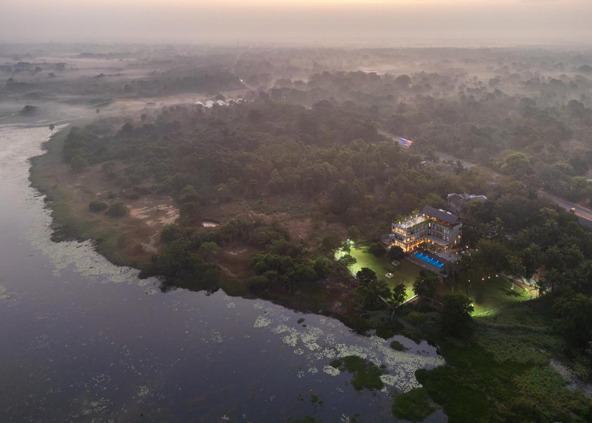 Thimbiri Wewa Resort Wilpattu Exterior photo
