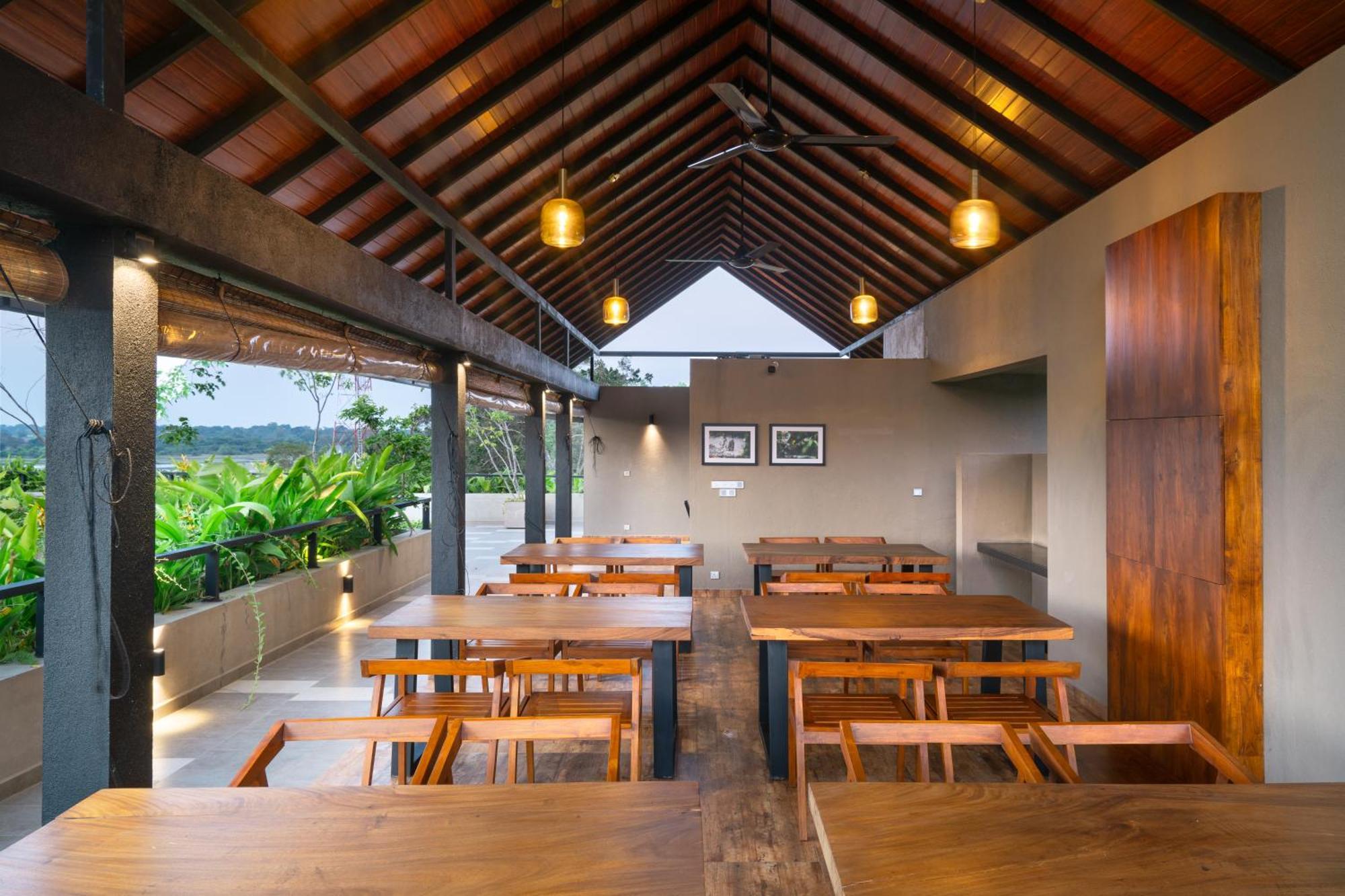 Thimbiri Wewa Resort Wilpattu Exterior photo