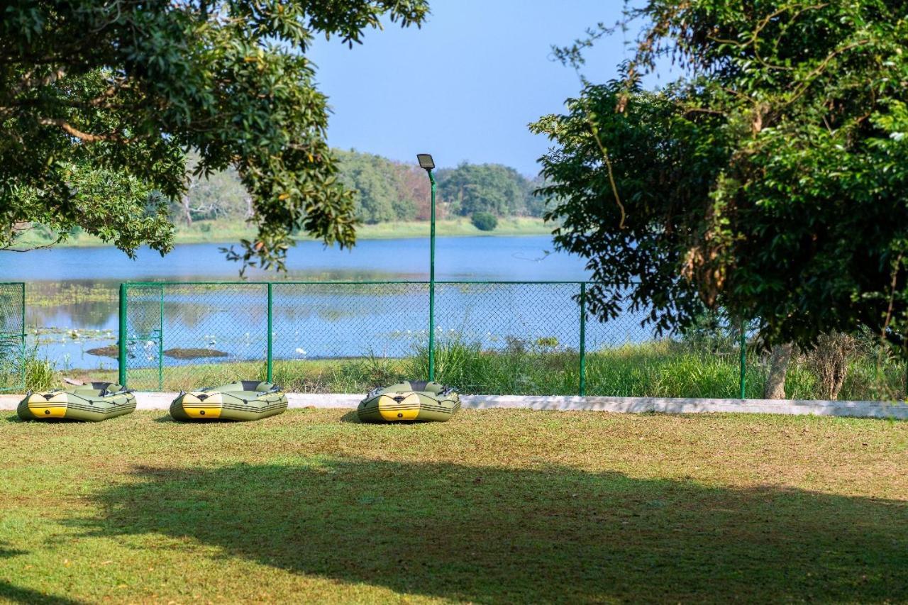 Thimbiri Wewa Resort Wilpattu Exterior photo